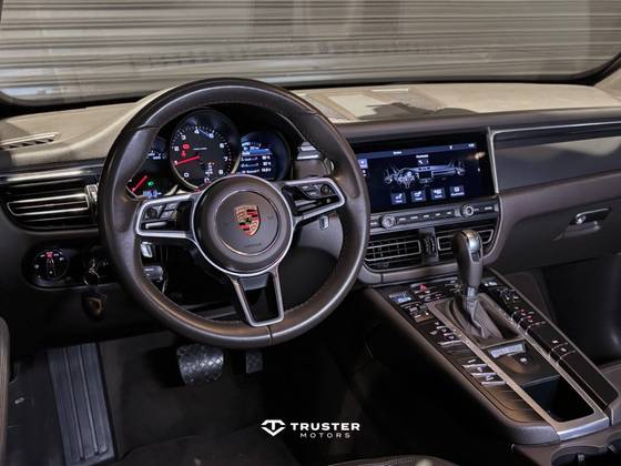 PORSCHE MACAN 2.0 16V GASOLINA 4P AUTOMÁTICO PORSCHE MACAN 2.0 16V GASOLINA 4P AUTOMÁTICO